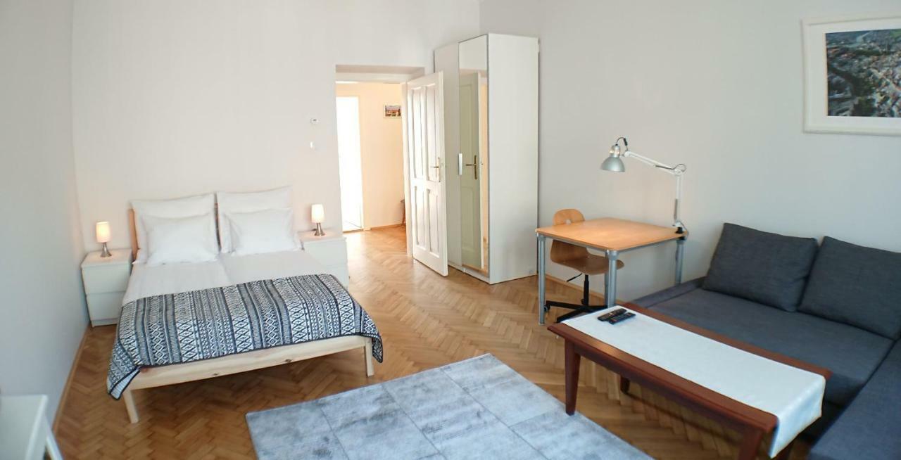 Apartment For You Krasków Εξωτερικό φωτογραφία